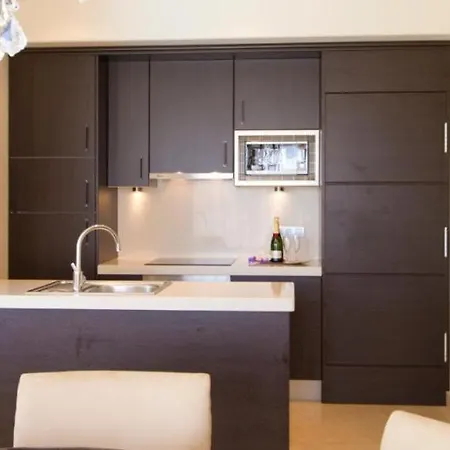 Puerto Del Carmen Sleeps 4 Pool Air Con Wifi ヴィラ プエルト・デル・カルメン